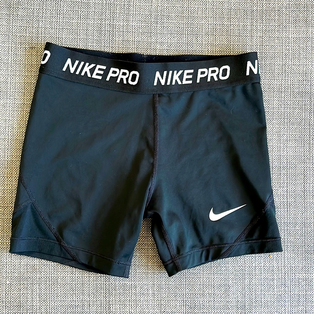 Nike Pro Boy Shorts XS
